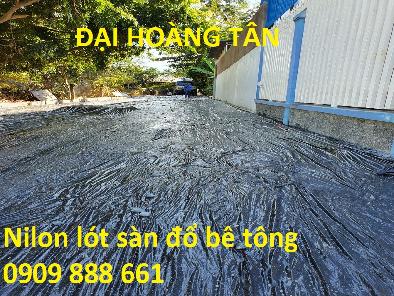 nilon lót sàn đổ bê tông